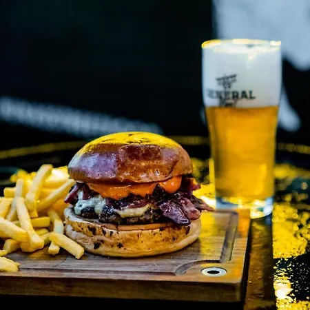 Street Food Possonium Appartement *