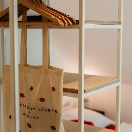 Appartement Street Food Possonium