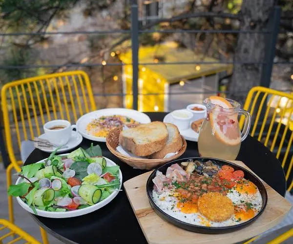 Street Food Possonium شقة براتسيلافا