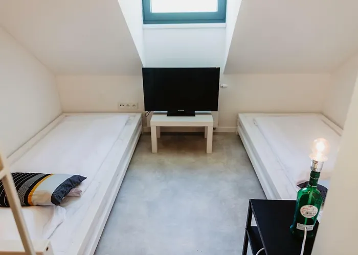 Street Food Possonium شقة *