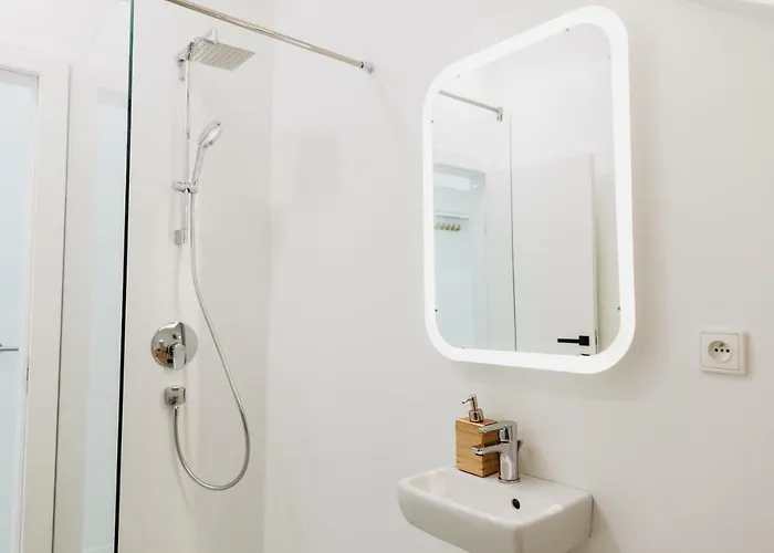 Street Food Possonium شقة *